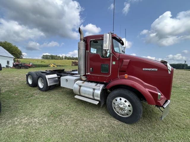 Image of Kenworth T800 equipment image 4