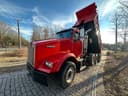 2004 Kenworth T800 Image