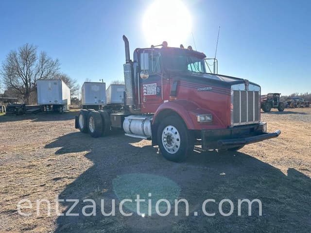 Image of Kenworth T800 equipment image 2