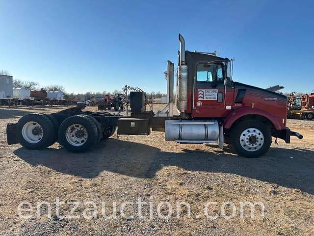 Image of Kenworth T800 equipment image 3