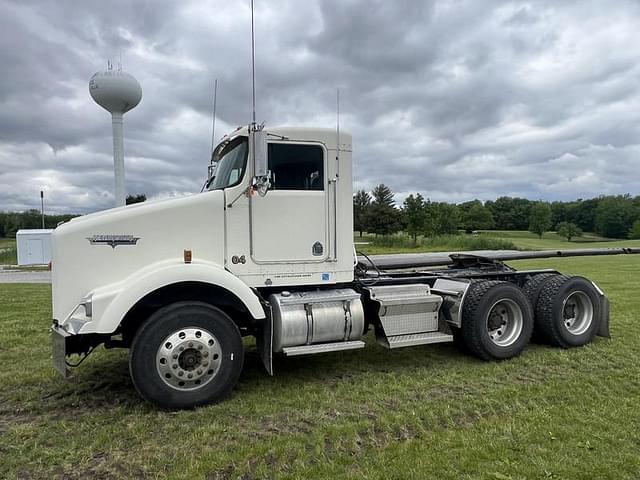 Image of Kenworth T800 equipment image 1