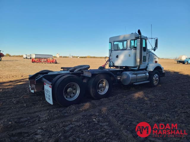 Image of Kenworth T800 equipment image 2