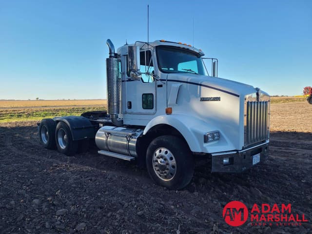Image of Kenworth T800 equipment image 1