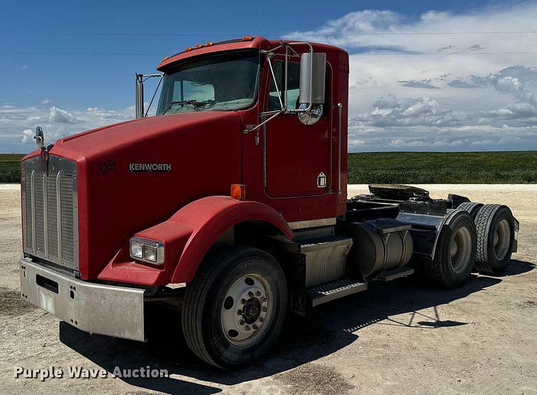 Image of Kenworth T800 Primary image