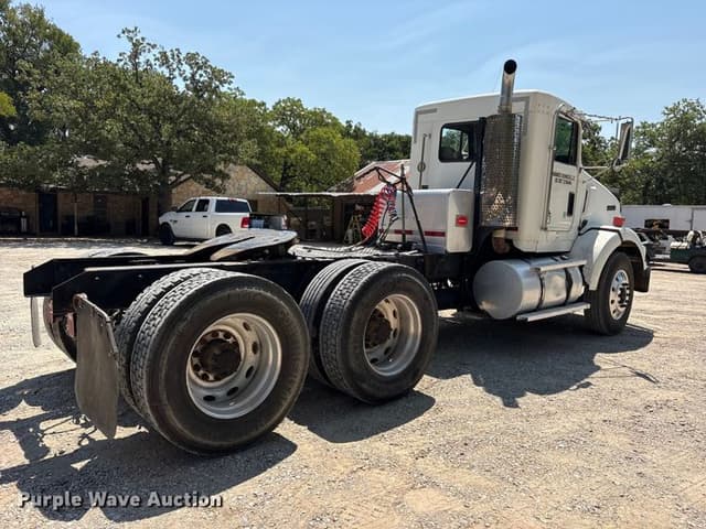 Image of Kenworth T800 equipment image 4