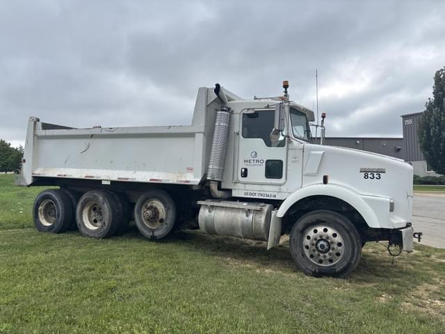 Image of Kenworth T800 equipment image 3