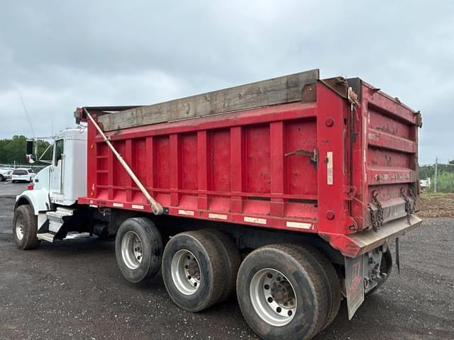 Image of Kenworth T800 equipment image 3