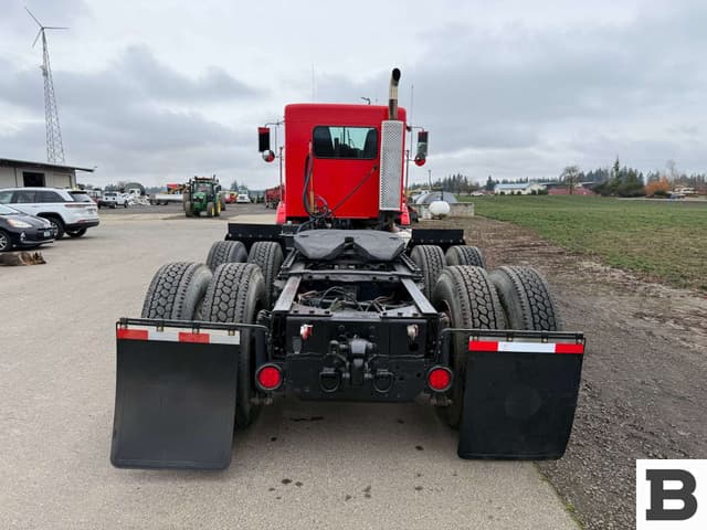 Image of Kenworth T800 equipment image 3