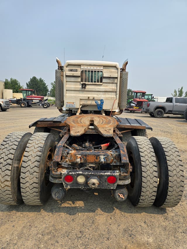 Image of Kenworth T800 equipment image 3