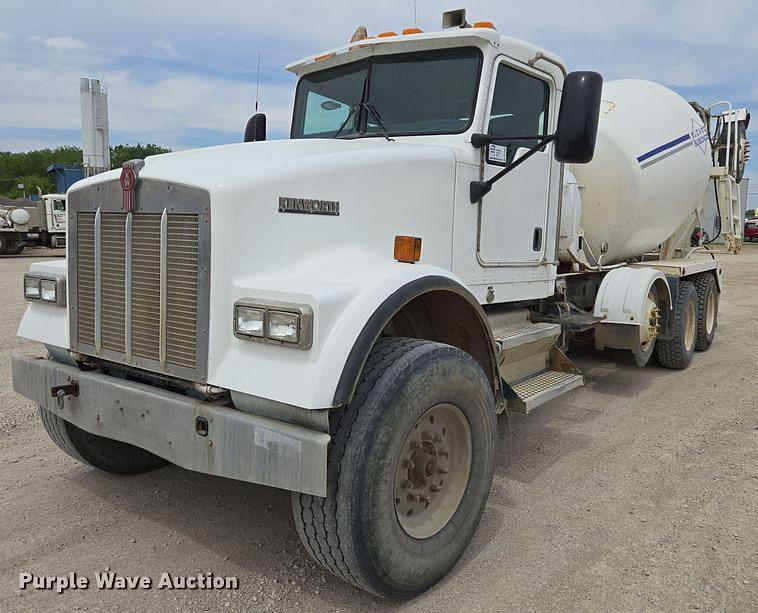 Image of Kenworth W900 Primary image