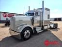 2004 Kenworth W900 Image
