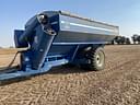 2004 Kinze 1050 Image