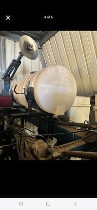 Image of Kinze 3500 equipment image 4