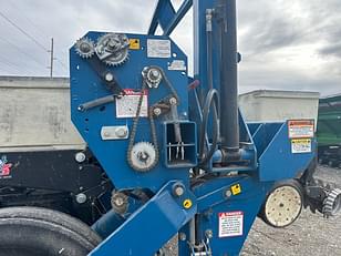 Main image Kinze 3600 8