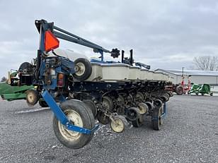 Main image Kinze 3600 5