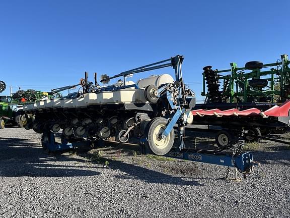 Image of Kinze 3600 Primary image