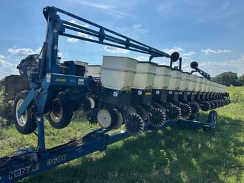 Main image Kinze 3600