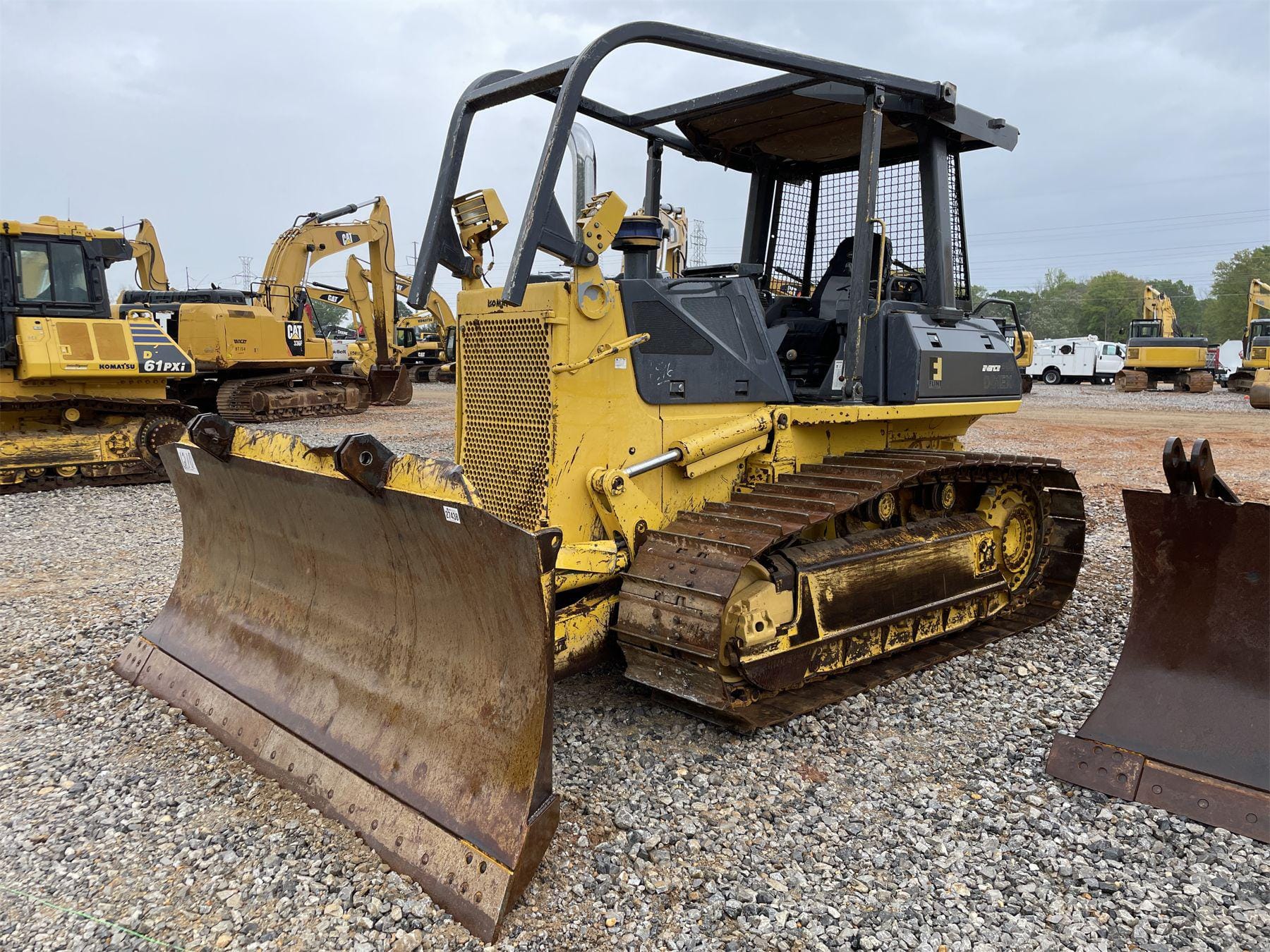 Main image Komatsu D61EX