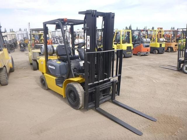 Image of Komatsu FG25HT-14 equipment image 1