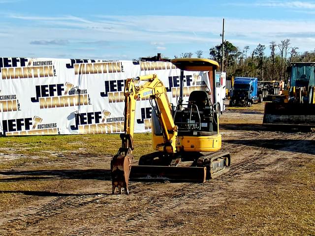 Image of Komatsu PC27MR-2 equipment image 1