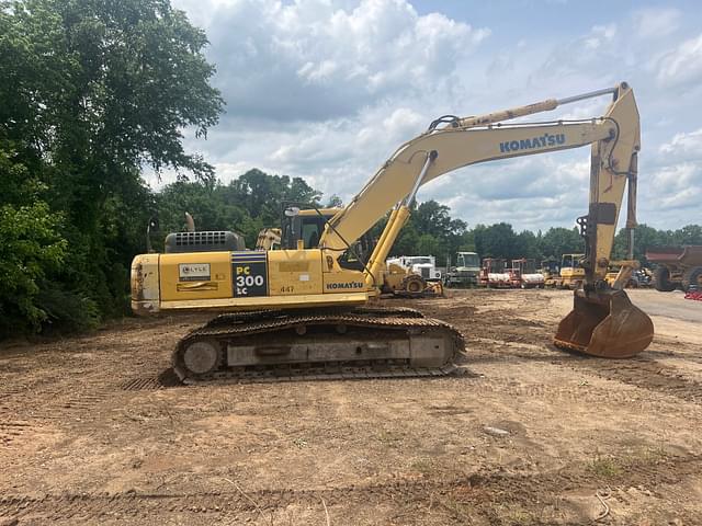 Image of Komatsu PC300LC-7L equipment image 3