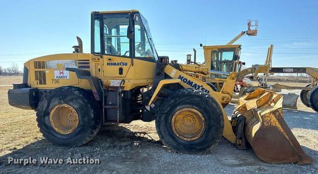 Image of Komatsu WA250-5 equipment image 3