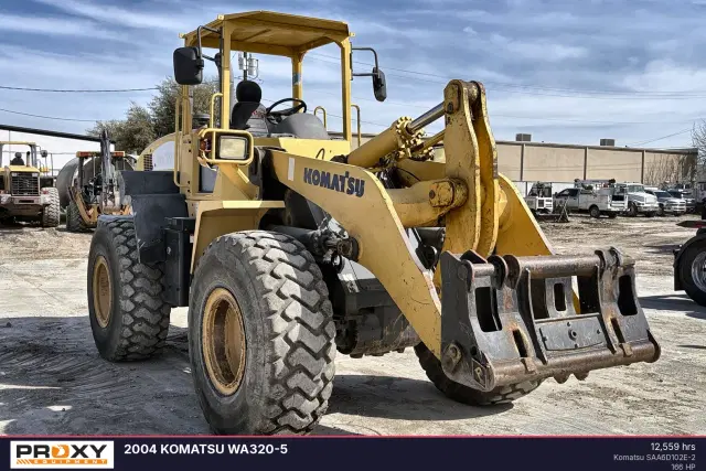 Image of Komatsu WA320-5L equipment image 1