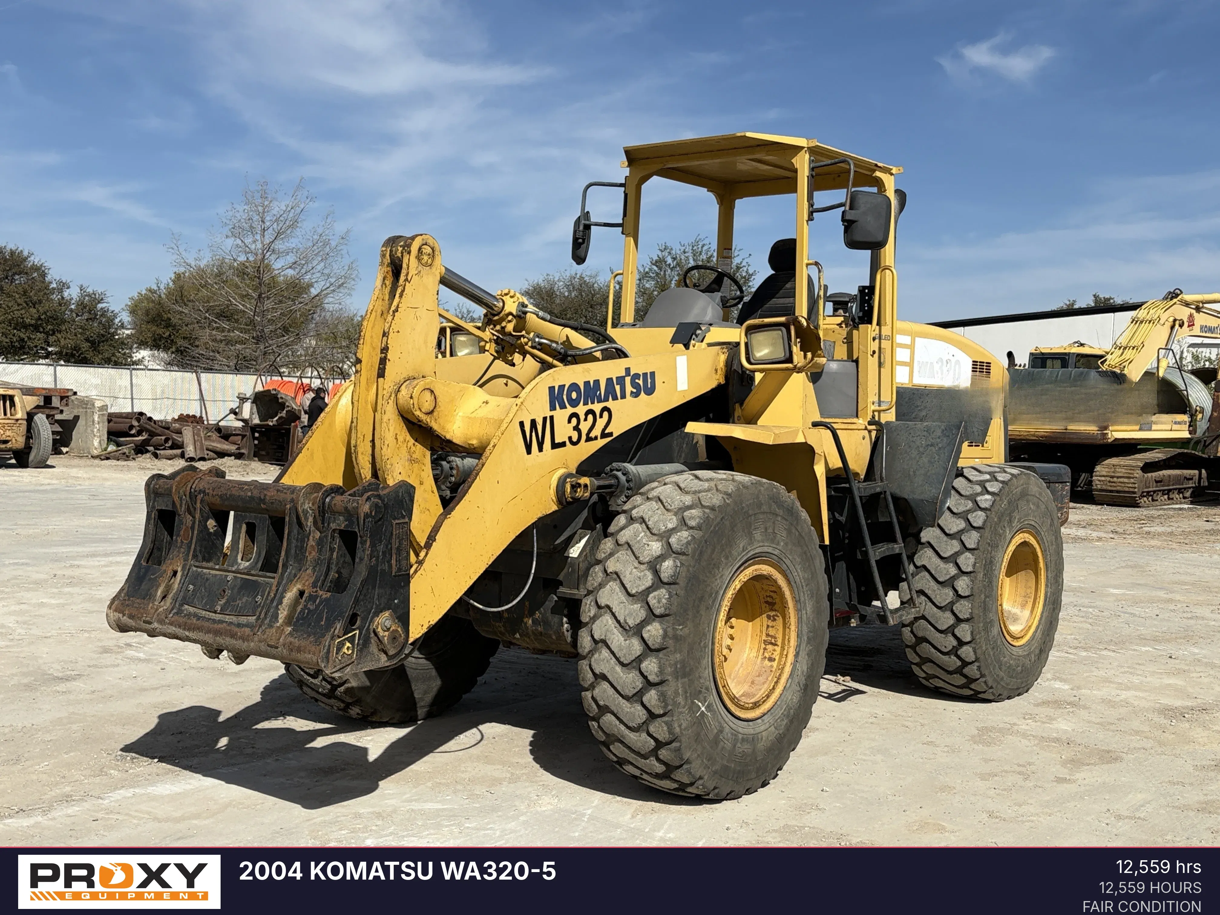 2006 Komatsu WA320-5L Equipment Image0