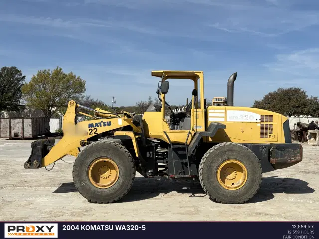 Image of Komatsu WA320-5L equipment image 2