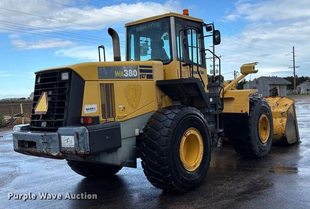 Image of Komatsu WA380 equipment image 4
