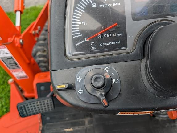 Image of Kubota B7510 equipment image 4