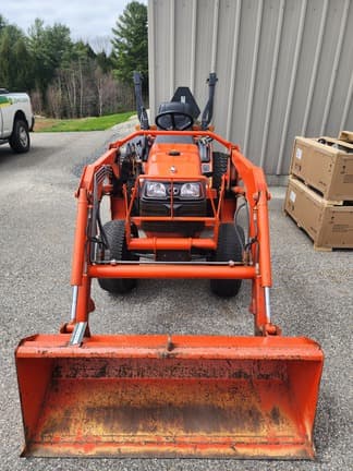 Image of Kubota B7610 equipment image 2