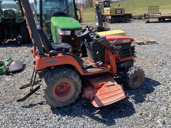 2004 Kubota BX2230D Equipment Image0