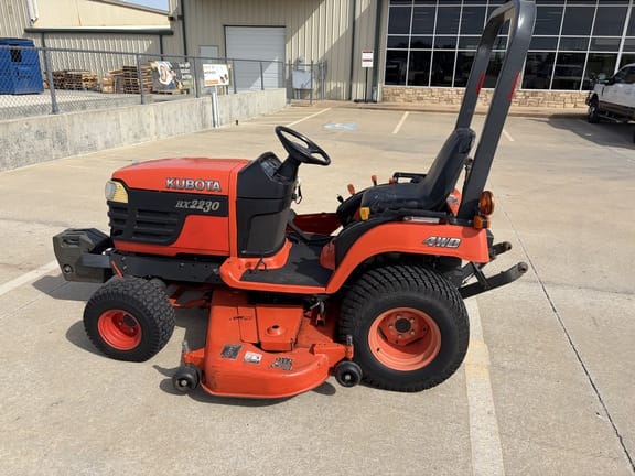 2004 Kubota BX2230D Equipment Image0