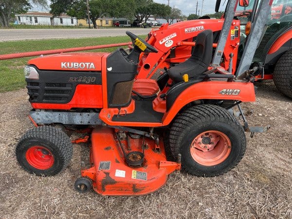 2004 Kubota BX2230 Equipment Image0