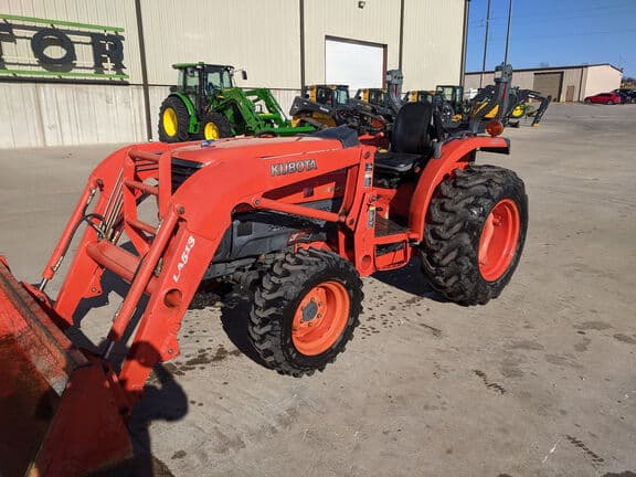 Image of Kubota L3430 Primary image
