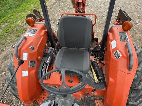 Image of Kubota L48 equipment image 3