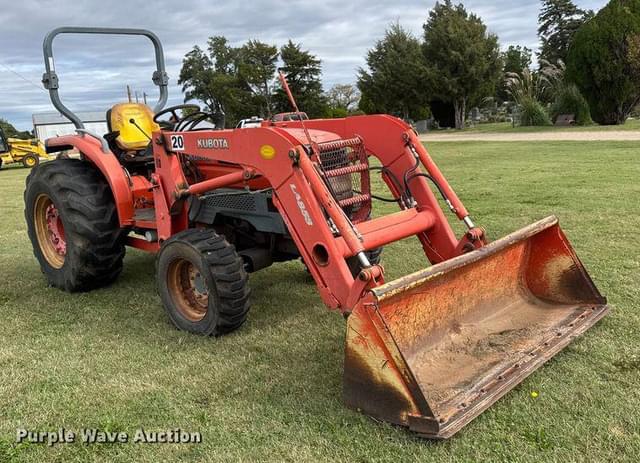 Image of Kubota L5030D equipment image 2