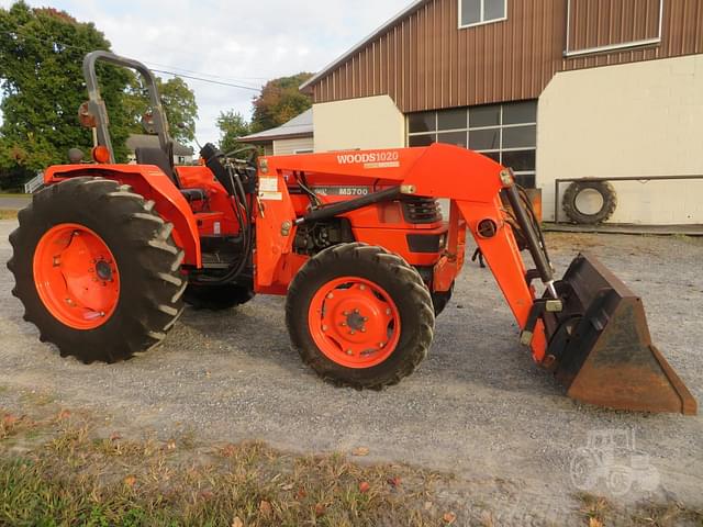 Image of Kubota M5700DT equipment image 1