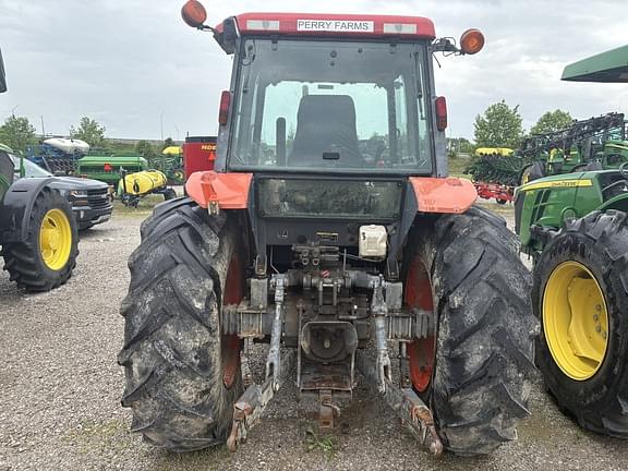 Image of Kubota M9000 equipment image 3
