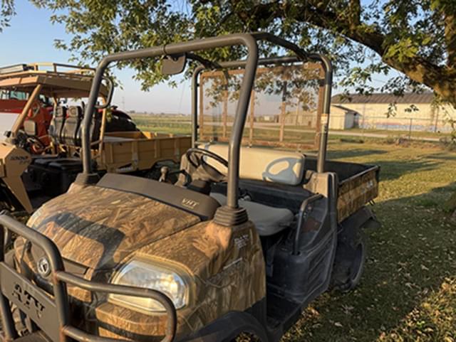 Image of Kubota RTV900 equipment image 2