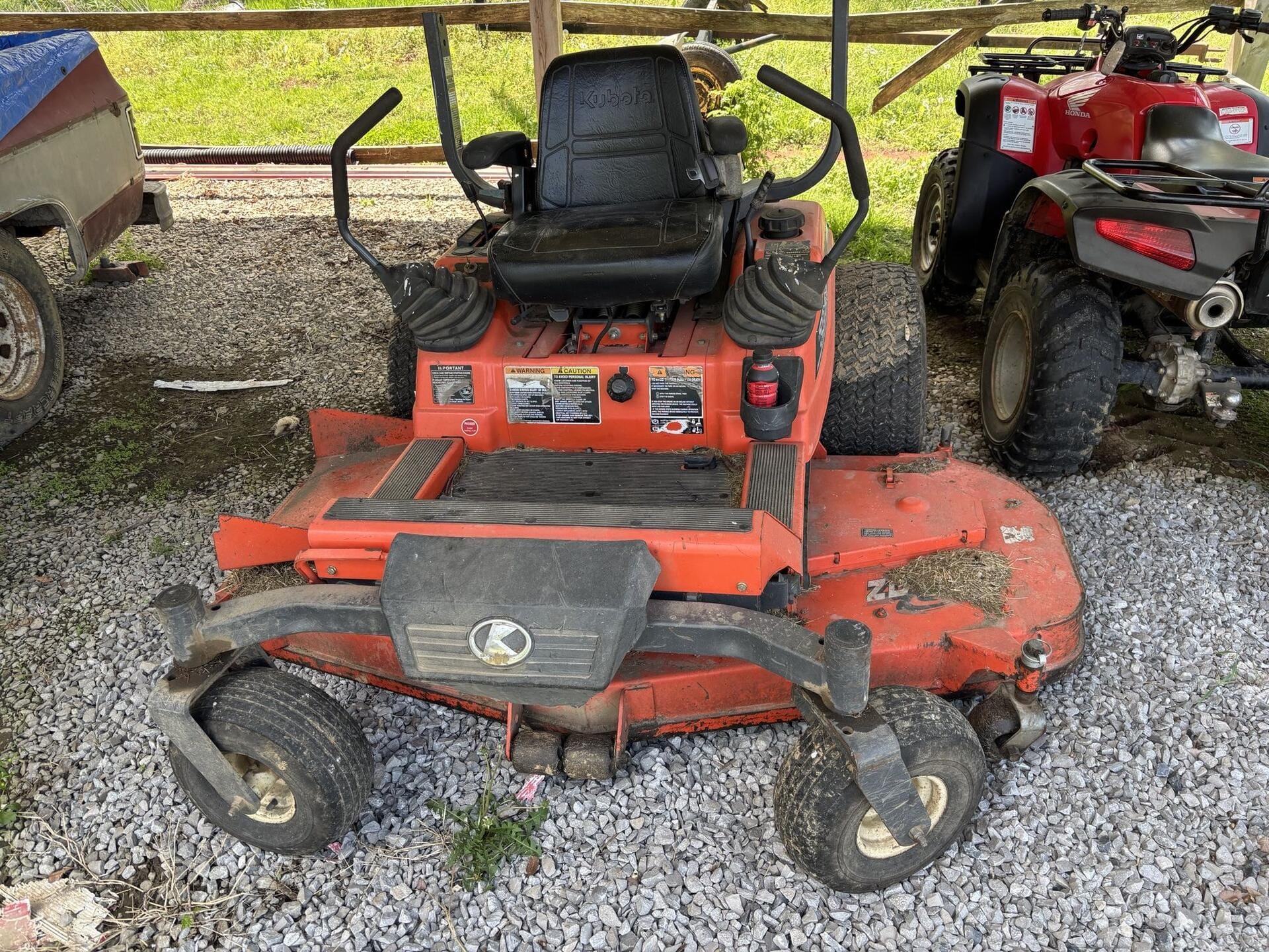2004 Kubota ZD28 Equipment Image0