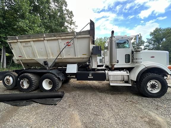 Image of Peterbilt Undetermined Primary image