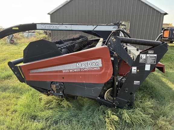 Image of MacDon 5020 equipment image 1