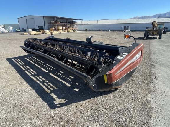 Image of MacDon 922 equipment image 1