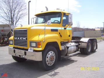 Main image Mack CH600
