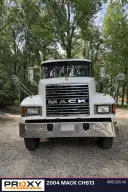 2004 Mack CH613 Image