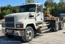 2004 Mack CH613 Image