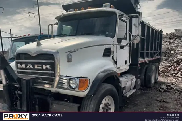 Image of Mack CV713 equipment image 3