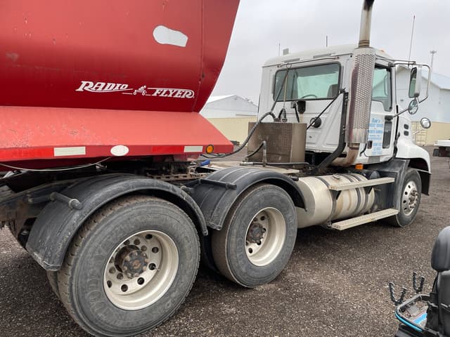 Image of Mack Vision CX613 equipment image 4